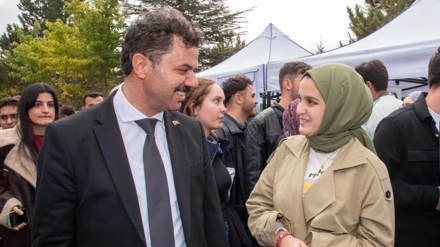 Selçuk Üniversitesinde Tanışma Şenliği coşkuyla başladı